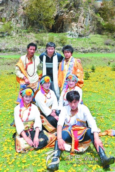 把美人裝進(jìn)心里，把美景留給眼睛