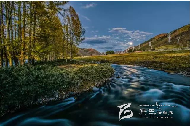 新都橋，正在打開最美時光,我在這里等你......