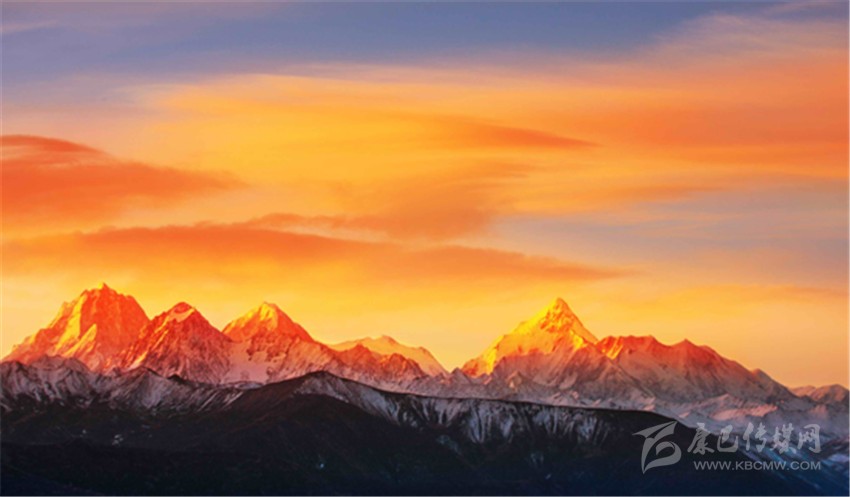 木雅圣地——318線(xiàn)上的絕美秘境